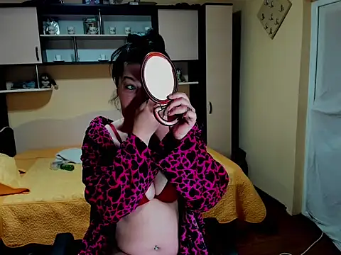 Soffy Skye online show from March 2026 06:53:01 AM