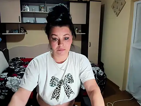 Soffy Skye online show from March 2026 06:06:01 AM