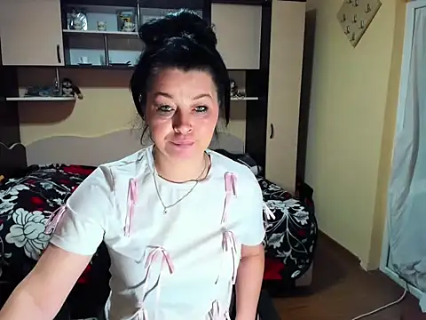 Soffy Skye online show from March 2026 06:21:01 AM