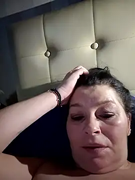 Snapshot of Soffy_Skye chatting on February 2026 06:46:01 PM Soffy Skye online show from February 2026 06:46:01 PM