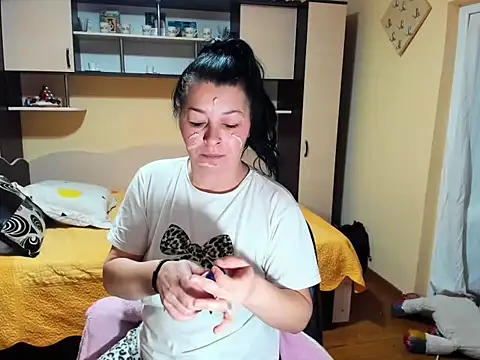 Snapshot of Soffy_Skye chatting on February 2026 05:19:01 AM Soffy Skye online show from February 2026 05:19:01 AM