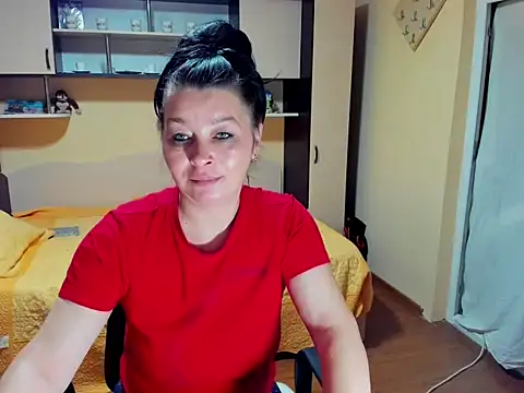 Soffy Skye online show from March 2026 04:47:02 AM