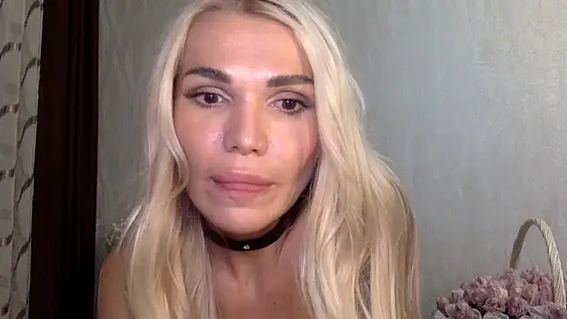 Snapshot of Selayaa chatting on July 2026 08:17:01 PM Selayaa online show from July 2026 08:17:01 PM