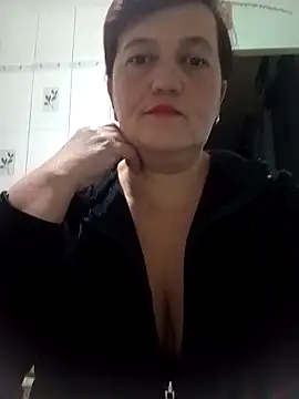 Snapshot of Caramellove8877 chatting on October 2025 04:25:02 AM Caramellove8877 online show from October 2025 04:25:02 AM
