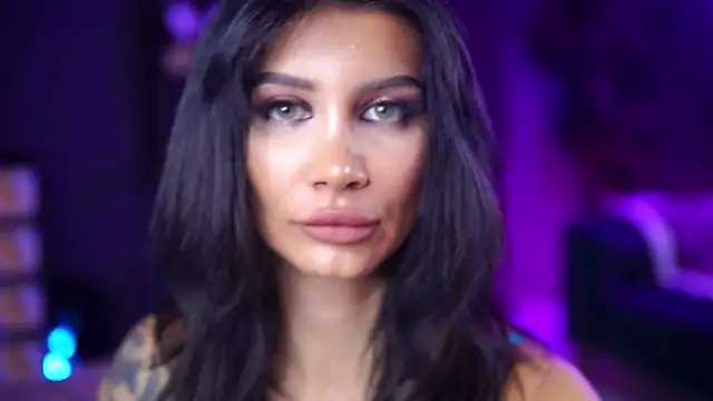 Snapshot of YuliaDesirevska chatting on November 2025 08:23:01 PM YuliaDesirevska online show from November 2025 08:23:01 PM