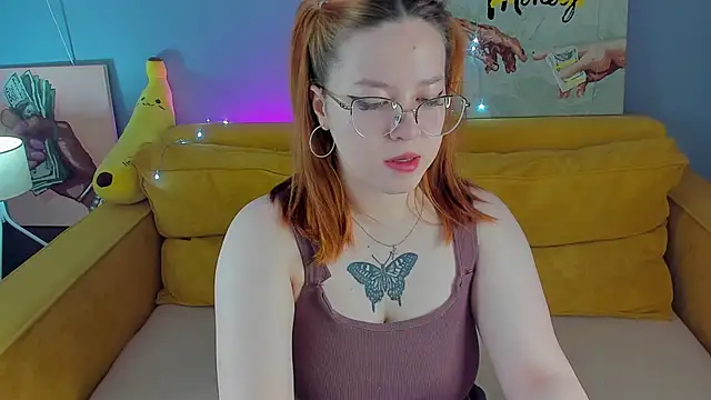 Krysadapp online show from December 2025 12:44:01 AM