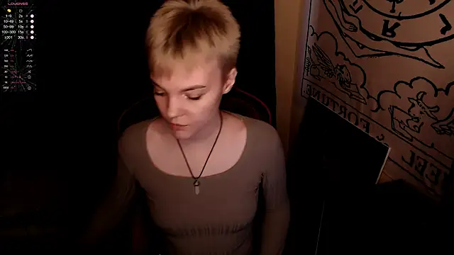 KrisNeal online show from November 2025 09:58:01 AM