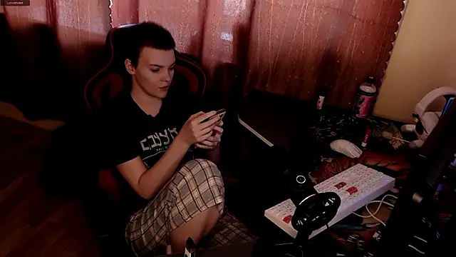 KrisNeal online show from March 2026 09:34:02 AM