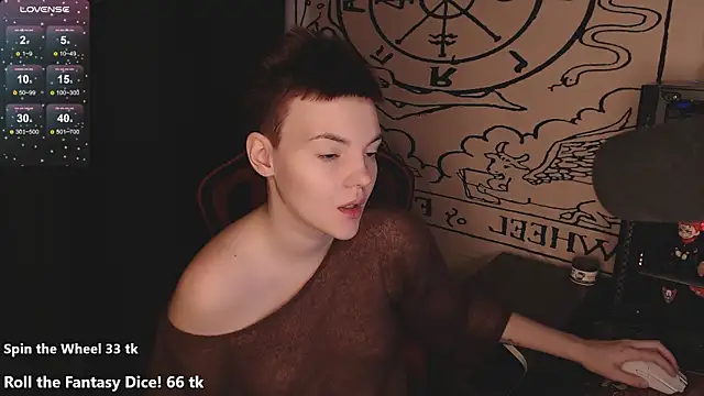 KrisNeal online show from November 2025 09:41:02 AM