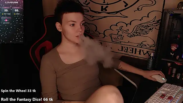 KrisNeal online show from November 2025 10:14:02 AM