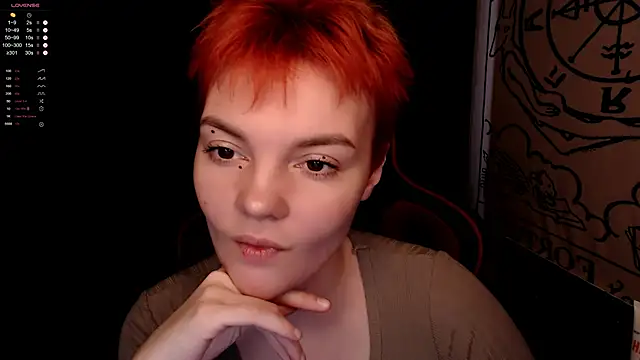 KrisNeal online show from November 2025 09:35:02 AM