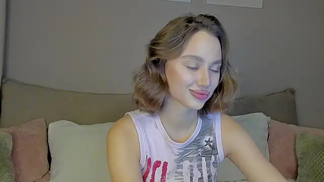 Stefa Evans online show from September 2025 03:23:01 PM