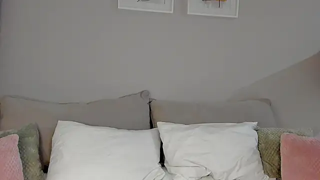 Stefa Evans online show from September 2025 04:13:01 PM