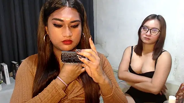 Elysia Fox online show from February 2026 08:21:02 AM