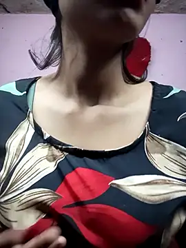 Hotcp6 online show from December 2025 06:02:02 PM