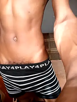 Snapshot of porny_tail chatting on September 2025 07:20:02 AM porny tail online show from September 2025 07:20:02 AM