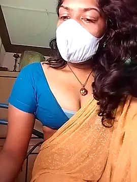 Snapshot of Tamil_Kavitha chatting on June 2026 05:05:01 AM Tamil Kavitha online show from June 2026 05:05:01 AM