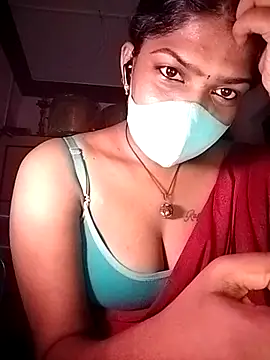 Snapshot of Tamil_Kavitha chatting on June 2026 04:35:02 PM Tamil Kavitha online show from June 2026 04:35:02 PM