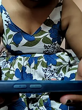 Snapshot of preethi-lovely chatting on November 2025 10:29:02 AM preethi-lovely online show from November 2025 10:29:02 AM