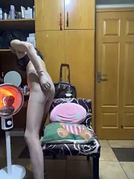 xiuchun100 online show from March 2026 01:27:01 PM