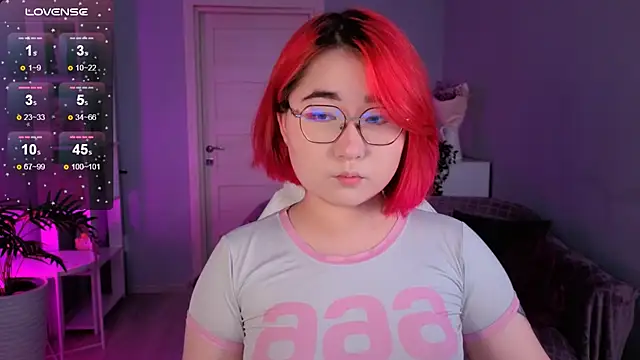 Sexy Peachy online show from September 2025 06:52:02 AM