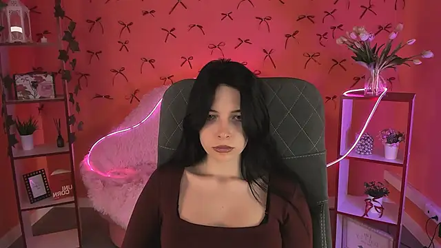 JulsMumi online show from October 2025 01:11:01 PM