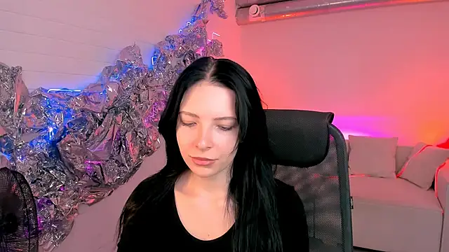 JulsMumi online show from September 2025 09:16:02 AM