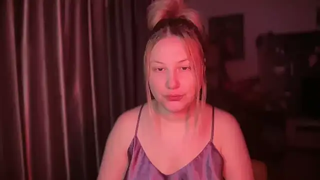BikiHellena online show from June 2026 02:28:02 AM