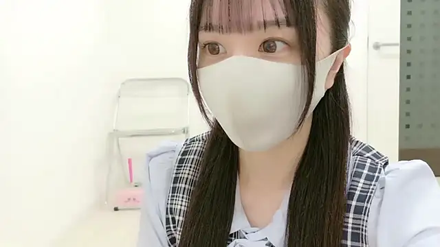 Snapshot of _Mia_land_ chatting on November 2025 01:05:01 PM Mia land online show from November 2025 01:05:01 PM