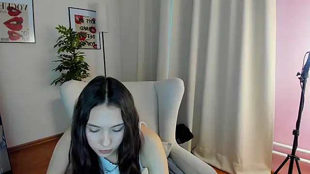 Snapshot of Kelly_Harrison chatting on October 2025 08:27:02 AM Kelly Harrison online show from October 2025 08:27:02 AM