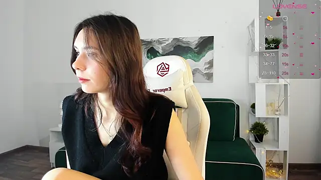 Snapshot of Kelly_Harrison chatting on September 2025 08:20:02 AM Kelly Harrison online show from September 2025 08:20:02 AM