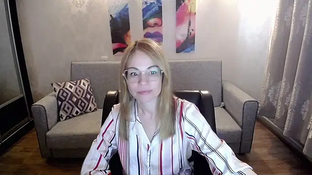 shy hot cat online show from September 2025 08:10:01 AM