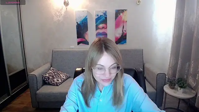 shy hot cat online show from October 2025 06:48:01 AM