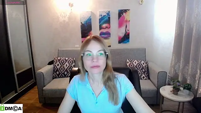 shy hot cat online show from November 2025 07:45:01 AM