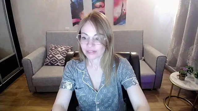 shy hot cat online show from October 2025 08:50:02 AM