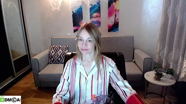 shy hot cat online show from November 2025 07:03:02 AM