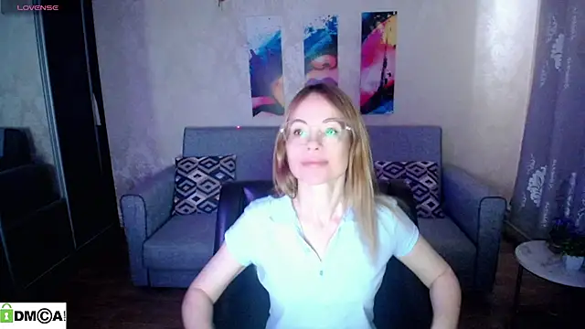 shy hot cat online show from October 2025 06:55:01 AM