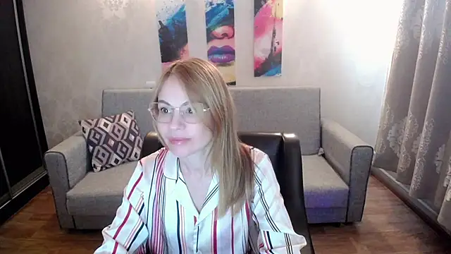 shy hot cat online show from September 2025 09:05:02 AM