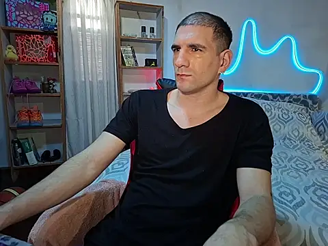 ObeyLust online show from November 2025 06:52:02 PM