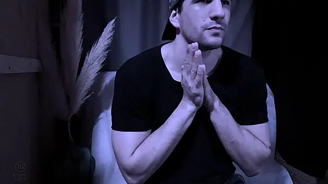 ObeyLust online show from October 2025 05:25:02 PM