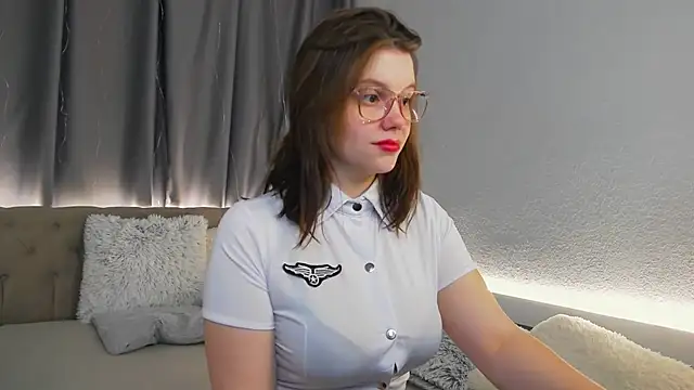 SoftLolli online show from November 2025 06:12:02 AM