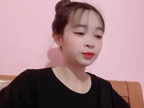 Suna7383 online show from October 2025 05:26:01 PM