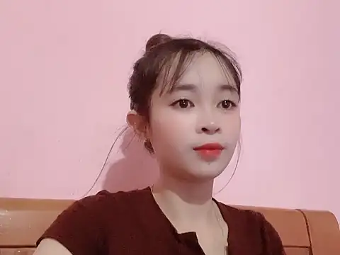 Suna7383 online show from October 2025 05:16:01 PM