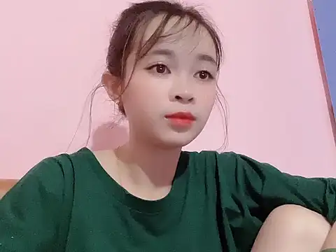 Suna7383 online show from October 2025 05:58:01 PM