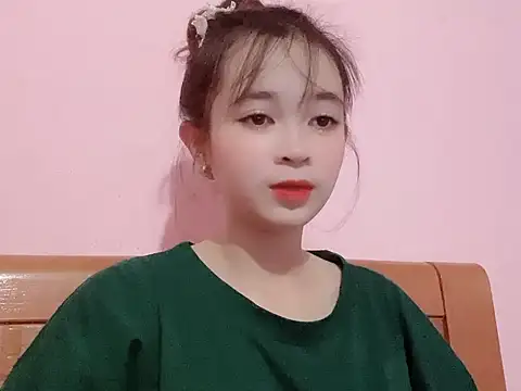 Suna7383 online show from October 2025 04:41:01 PM