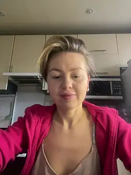 MartaLuna  online show from January 2026 10:10:01 AM