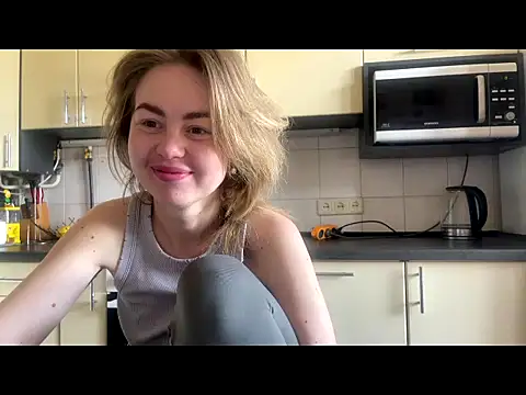 MartaLuna  online show from April 2026 11:28:02 AM