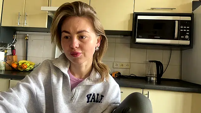 MartaLuna  online show from April 2026 07:44:03 AM