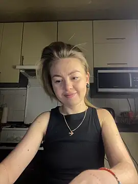 MartaLuna  online show from February 2026 03:33:02 PM