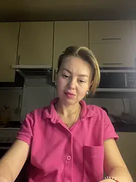 MartaLuna  online show from February 2026 09:01:01 PM